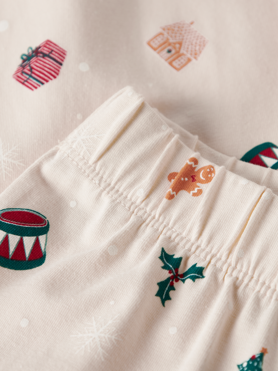 model_shot-front_full